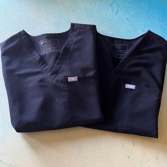 2 Figs Catarina Scrub Tops - Picture 2 of 7